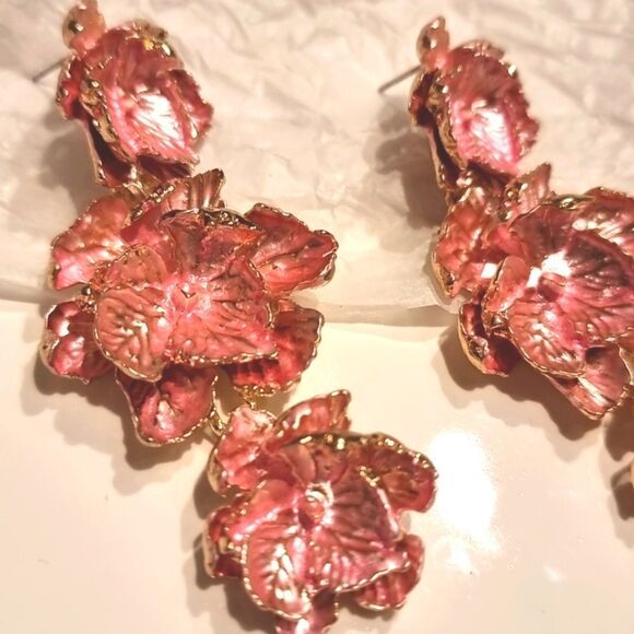 New ZARA Pink Floral Drop Earrings - Picture 3 of 9